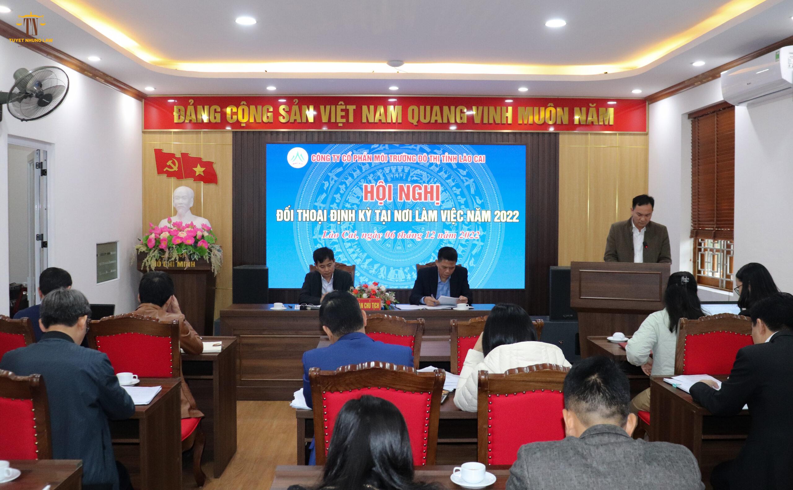 nội dung đối thoại tại nơi làm việc