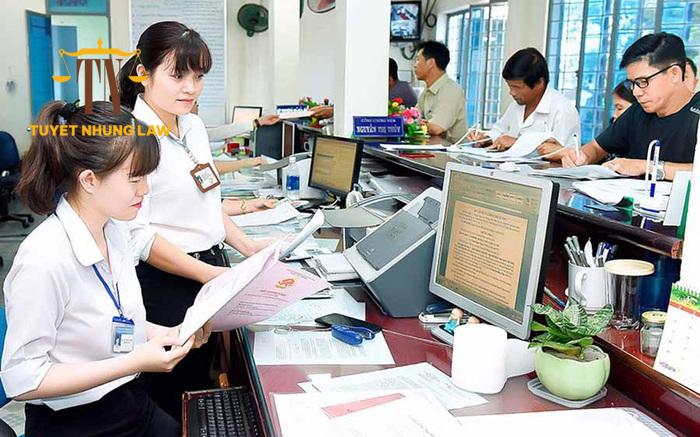 phí công chứng