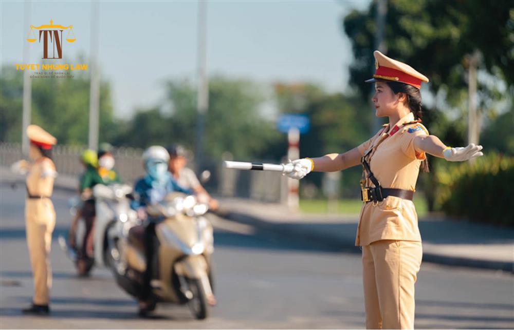 cảnh sát giao thông